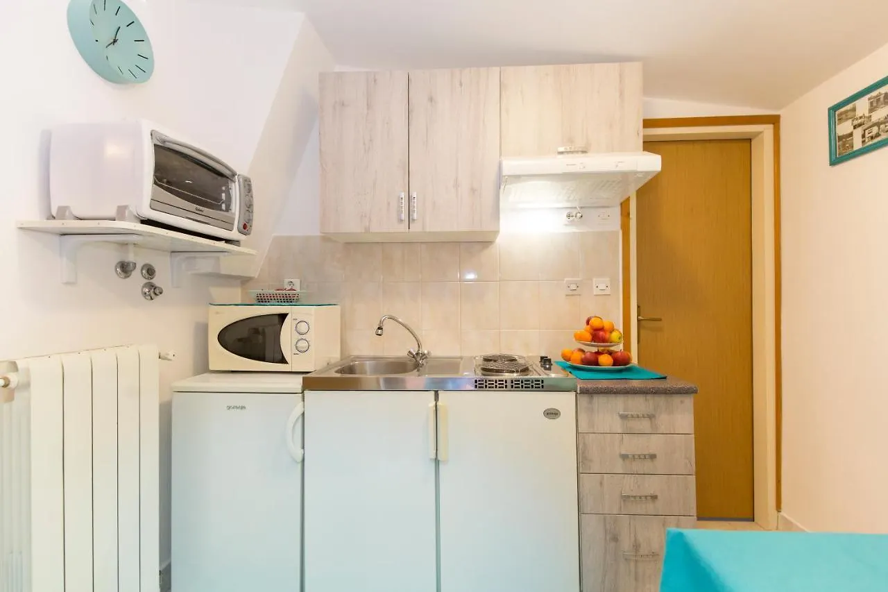 Studio Apartman Branka